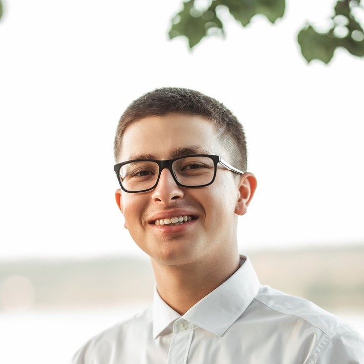 Adam Mudrak